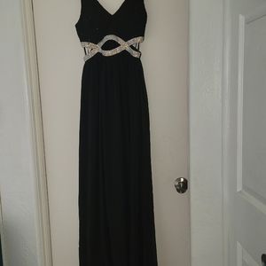 Speechless Black dress